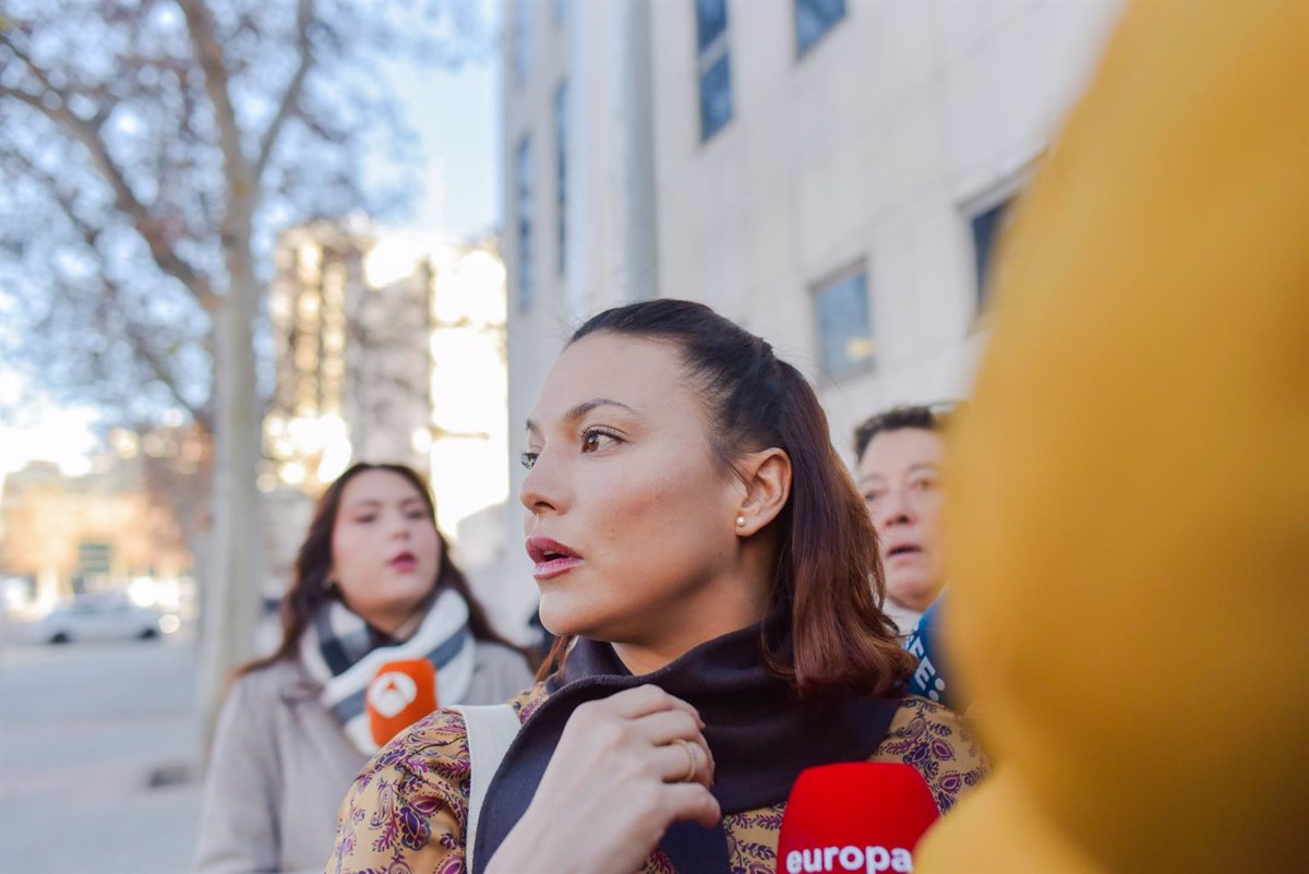 Mouliáa presenta informe psiquiátrico sobre su experiencia con Errejón: Un 'atentado contra su intimidad'