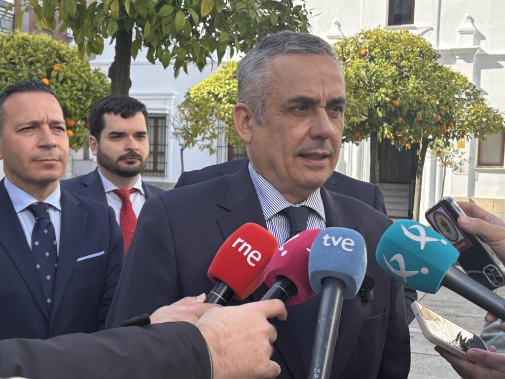 PP y Vox presentan en la Asamblea de Extremadura la Ley de Concordia para derogar la Ley de Memoria Histórica