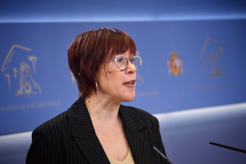Por qué la moción de censura es una medida 'necesaria' para la democracia