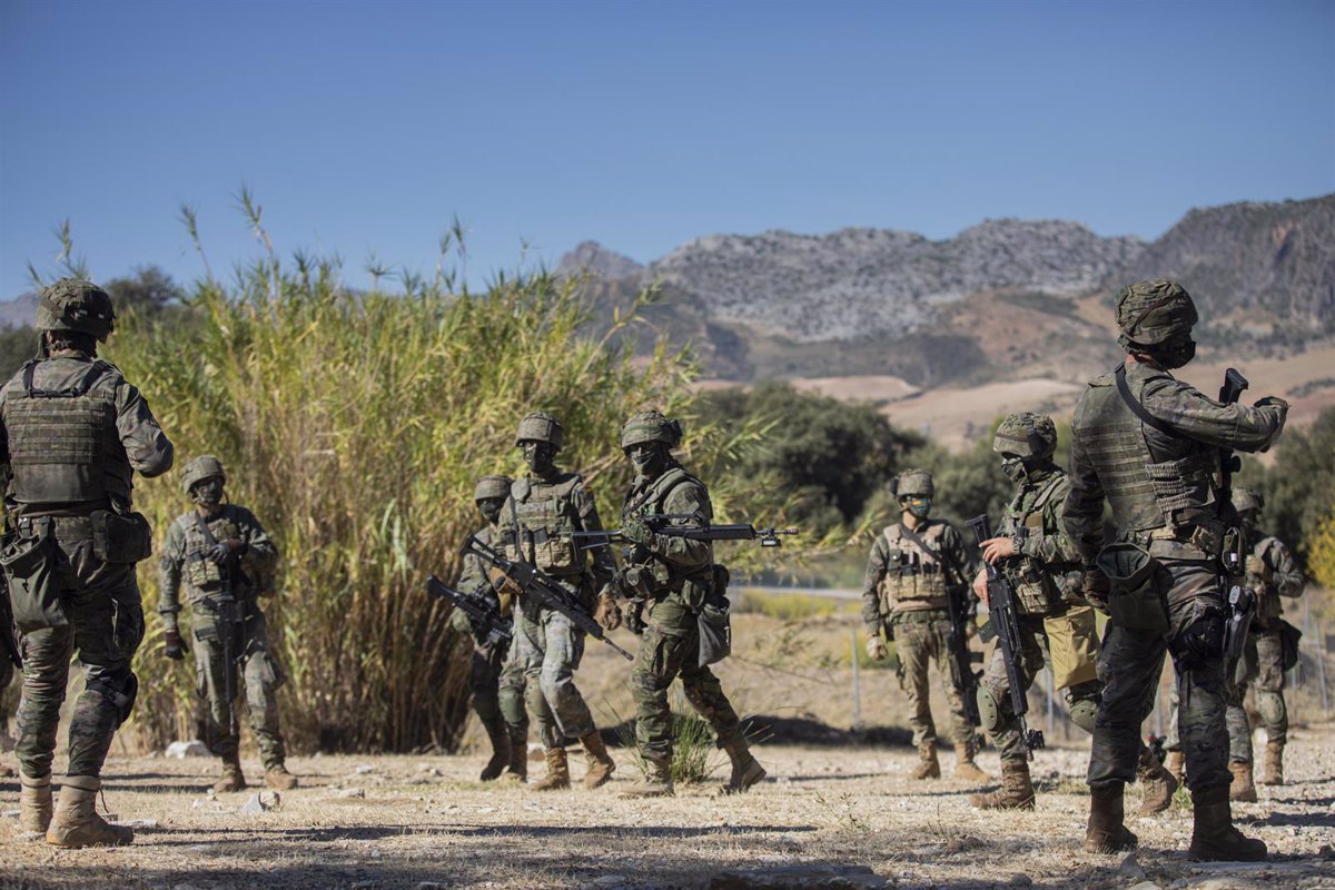 Propuestas de Asociaciones Militares para un Pacto de Estado que Asegure Salarios Dignos y Retención de Talento