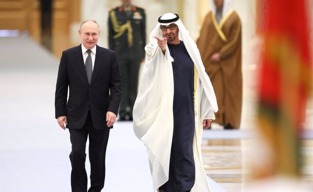 Putin Reconoce la Importancia de la Mediación del Presidente de EAU en el Intercambio de Prisioneros de Guerra con Ucrania