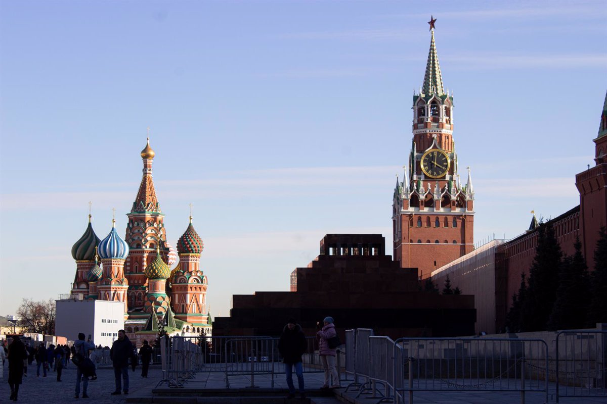 Rusia Prohíbe la Entrada a Representantes de Instituciones Europeas en Respuesta a Sanciones de la UE: Impacto y Consecuencias