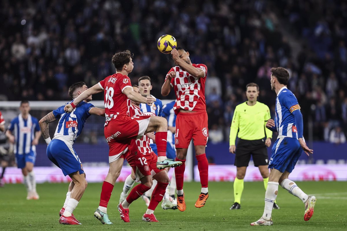 Stuani detiene al Espanyol y asegura un punto para el Girona