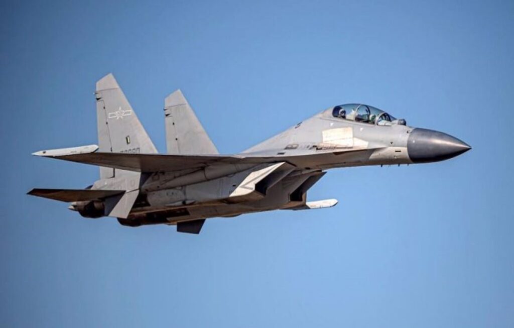 Taiwán Alerta: Más de 40 Aviones Chinos Detectados Cerca de la Isla en Aumento de Tensión