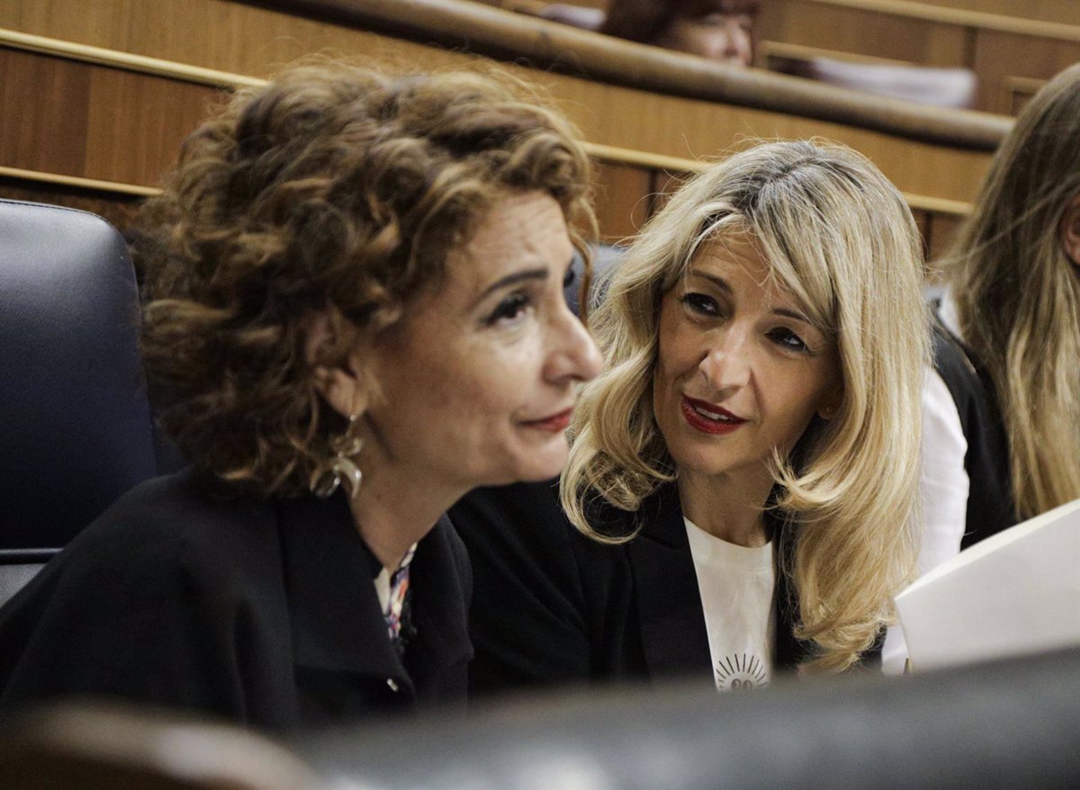 Triunfo de Sumar y sus aliados: Díaz logra que el SMI no tribute en 2025 tras acuerdo con Hacienda