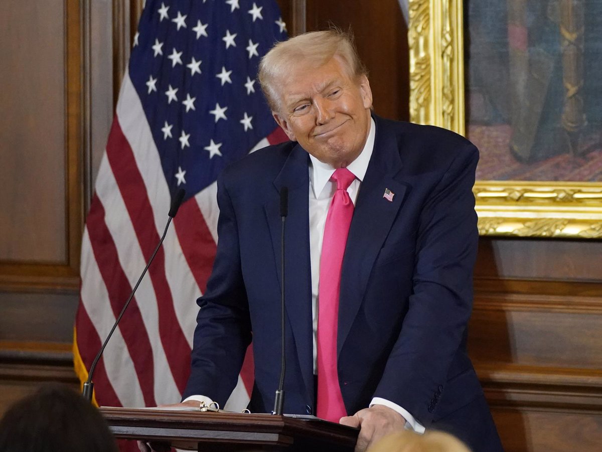 Trump Anuncia Conversación con Putin Este Martes para Avanzar en la Iniciativa de Paz de EE.UU. Sobre Ucrania