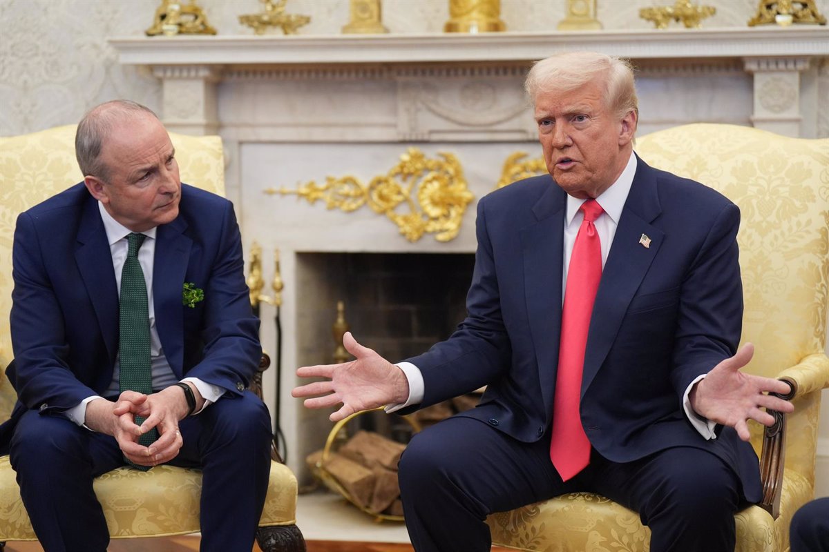 Trump Revela Recibir 'Mensajes Positivos' de Rusia sobre el Acuerdo de Alto el Fuego en Ucrania