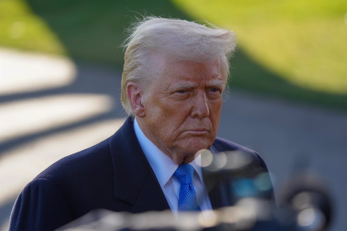 Trump Revoca Autorización de Seguridad y Acceso a Información Clasificada a Biden y Otros Demócratas