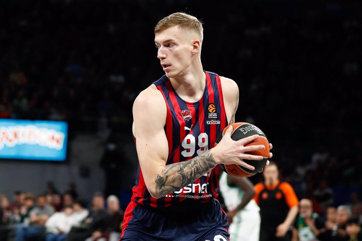 Un Baskonia inactivo se distancia de los 'playoffs' en Belgrado