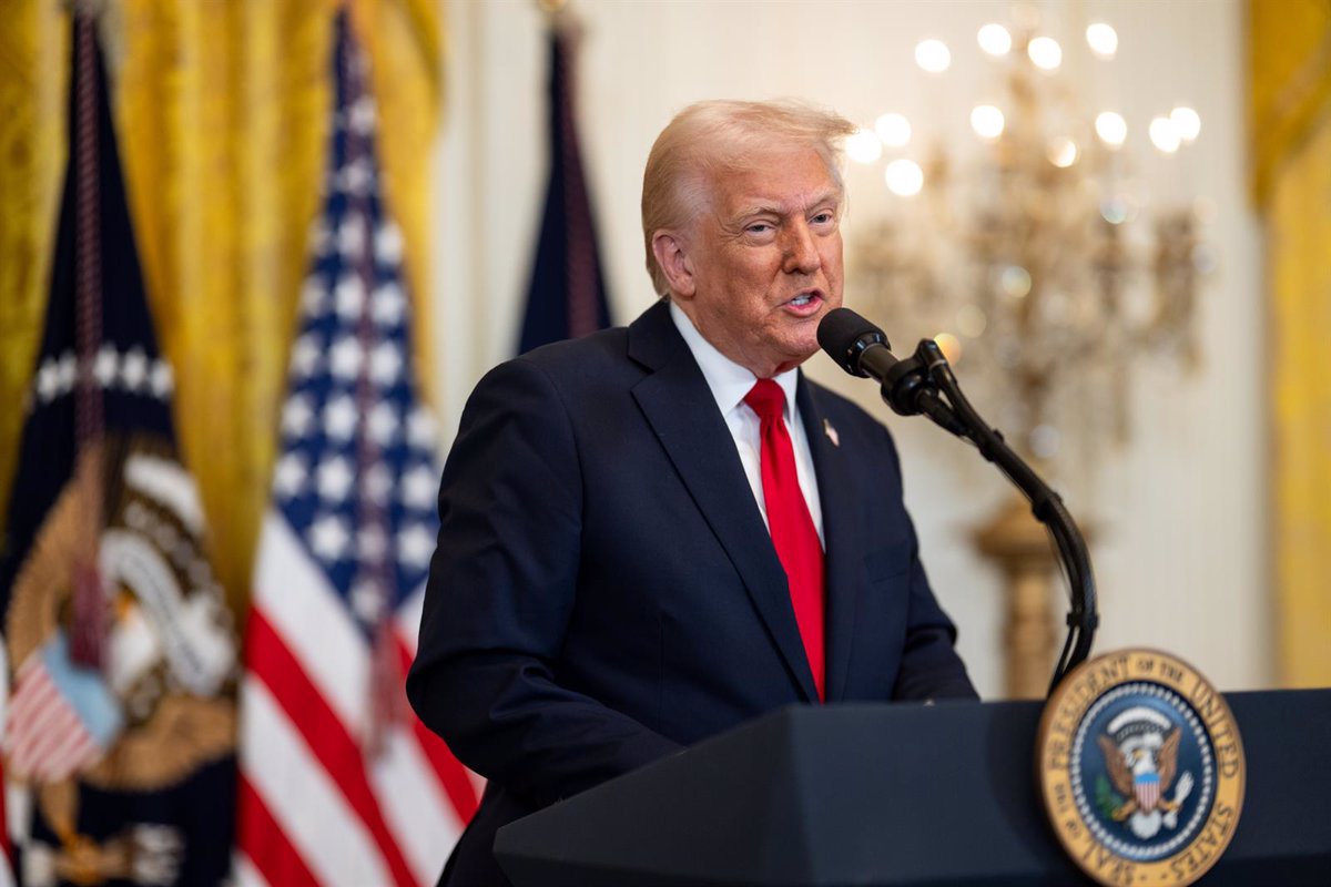 Un juez federal exige a la administración Trump proteger los mensajes de Signal