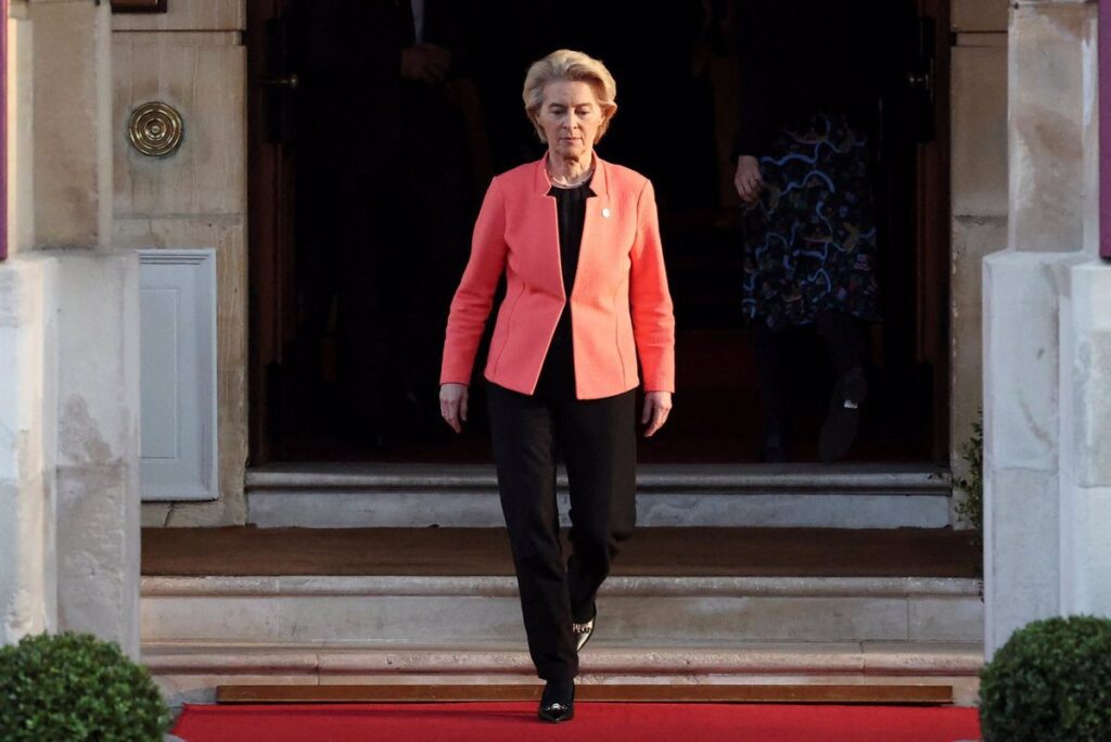 Von der Leyen Presentará el Martes Su Propuesta para 'Rearmar Europa' a los 27 Países Miembros