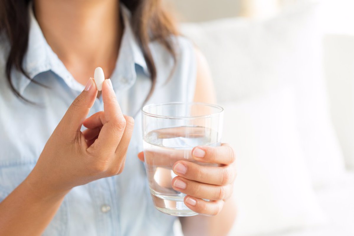 ¿Te has dado cuenta de que el ibuprofeno altera el sabor de los alimentos? Descubre el porqué y sus implicaciones.