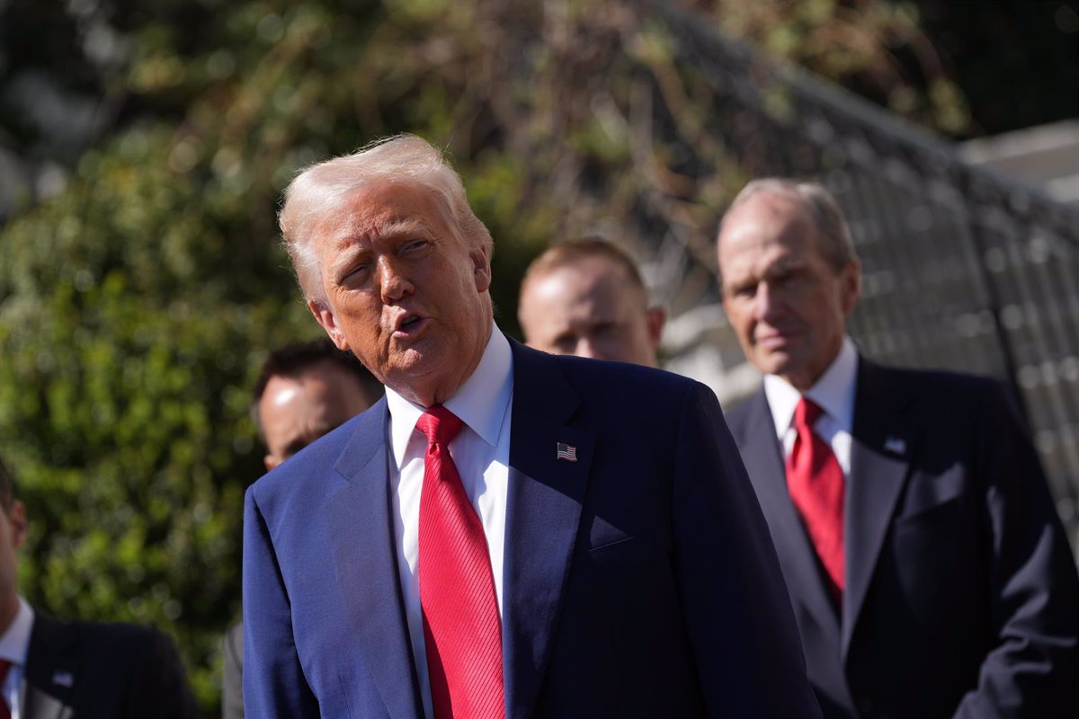 Aranceles de Trump: Sánchez Defiende la Postura de 'Puertas Abiertas' en el Comercio