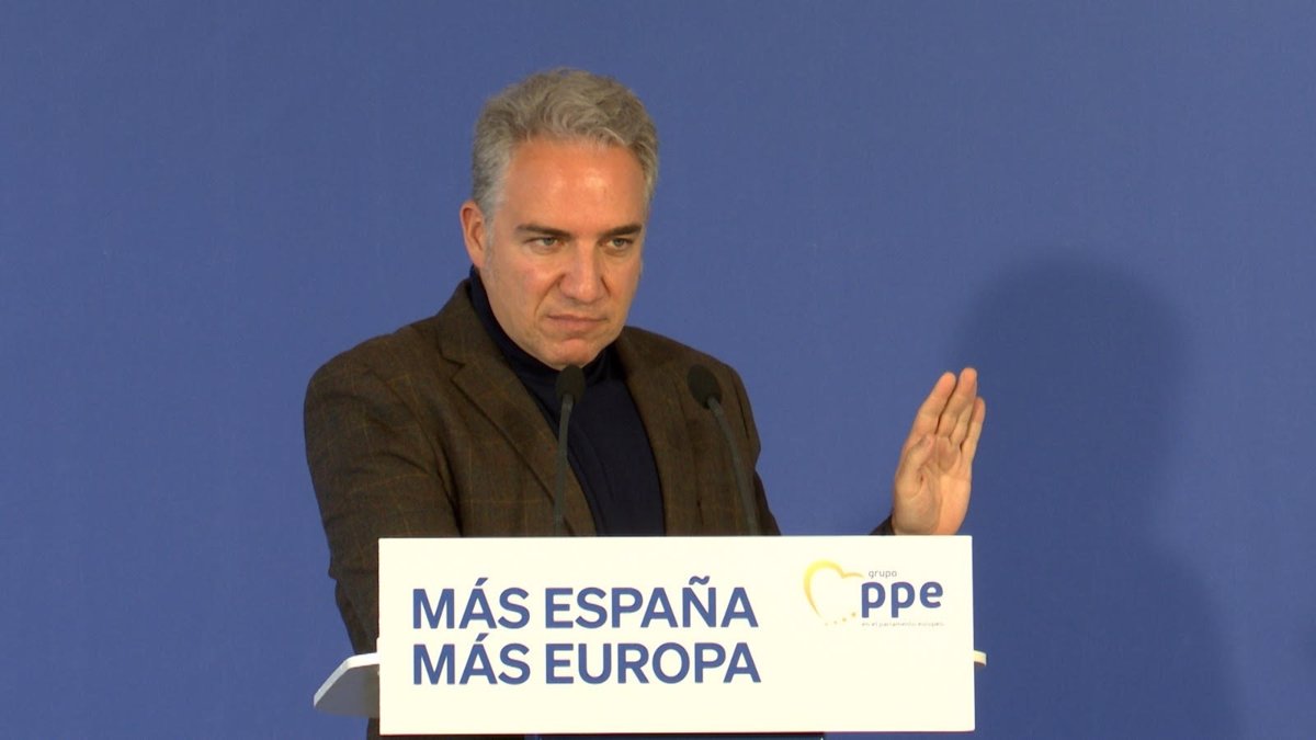 Bendodo (PP) exige la dimisión de Rego y Marlaska por dignidad