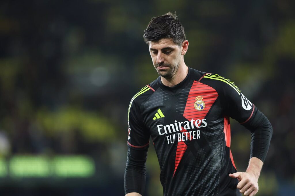 Courtois regresa a la convocatoria del Real Madrid para el partido contra el Arsenal