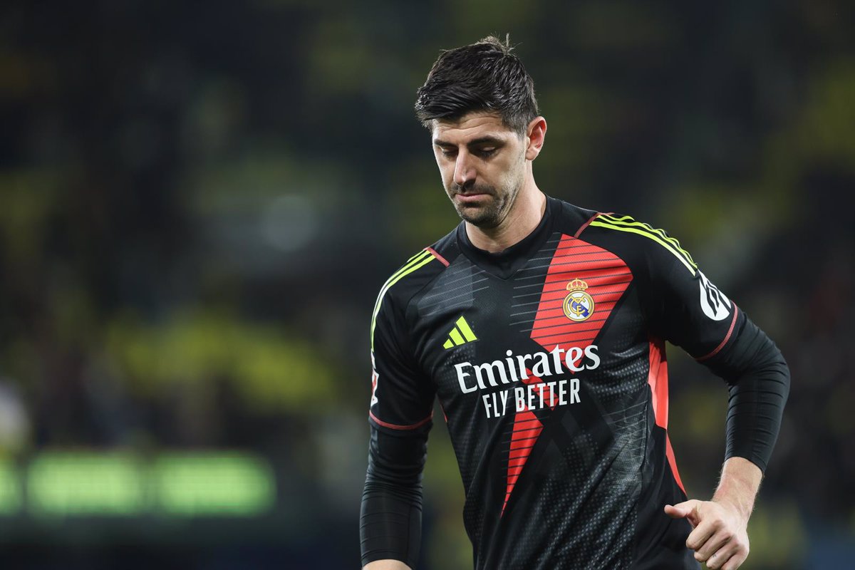 Courtois regresa a la convocatoria del Real Madrid para el partido contra el Arsenal