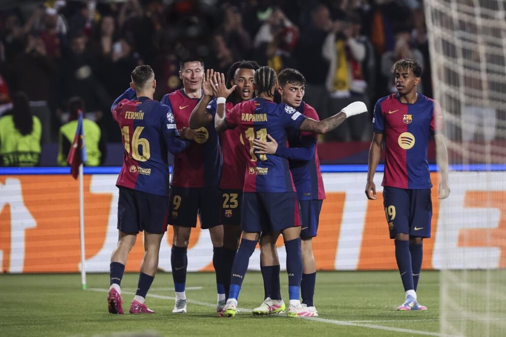 El Barça disfruta y mira hacia las 'semifinales'