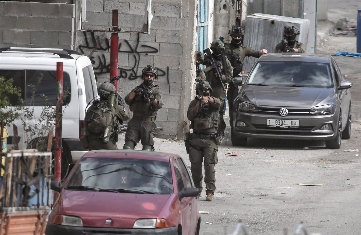 El Ejército de Israel Intensifica Operaciones Antiterroristas en Nablús, Cisjordania