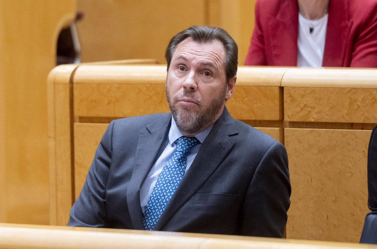 El PP solicita a Puente que aclare en el Senado la eliminación de ayudas al transporte para jóvenes en Andalucía
