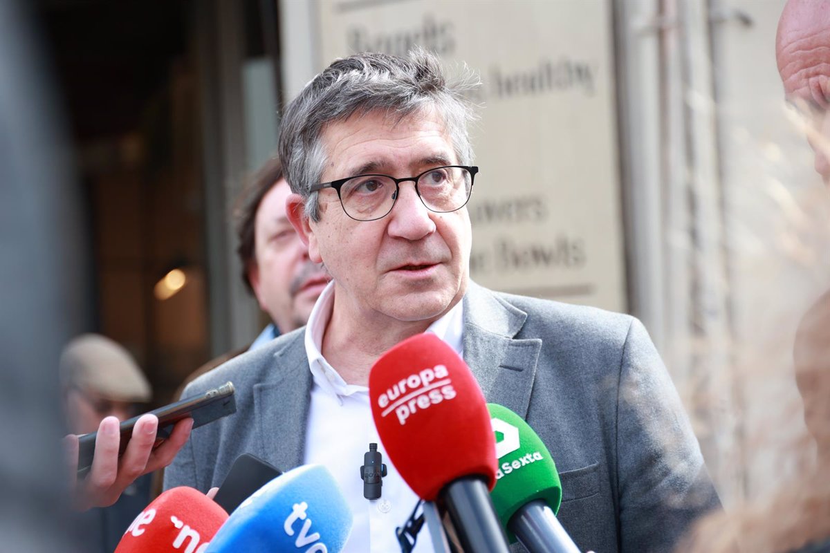 El PSOE acusa a Feijóo de ser 'antipatriota' y expresa su hartazgo por sus excusas para no respaldar al Gobierno