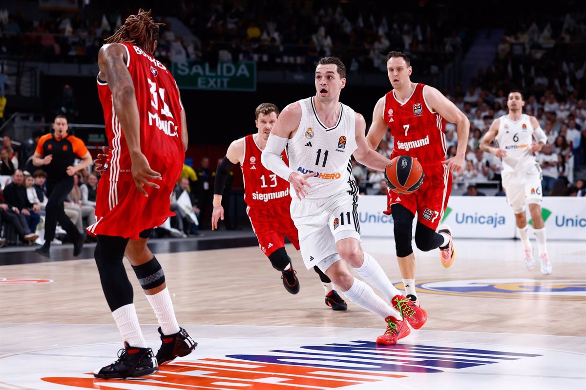 El Real Madrid arrasa al Bayern y avanza a los 'playoffs' de la Euroliga.