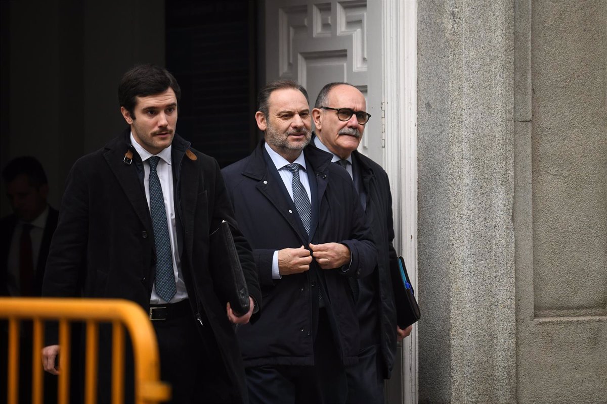 El juez solicita a Hacienda un informe sobre el patrimonio de Ábalos: Decisión confirmada