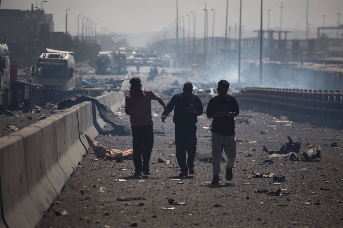 Explosión en el Puerto de Bandar Abbas, Irán: 28 Muertos en el Trágico Suceso del Sábado