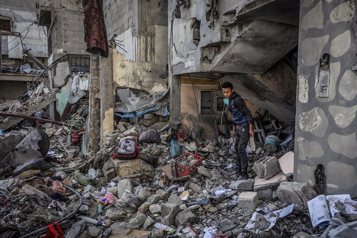 Hamás califica los ataques de Israel contra Gaza como 'venganza' y advierte sobre el riesgo para los rehenes