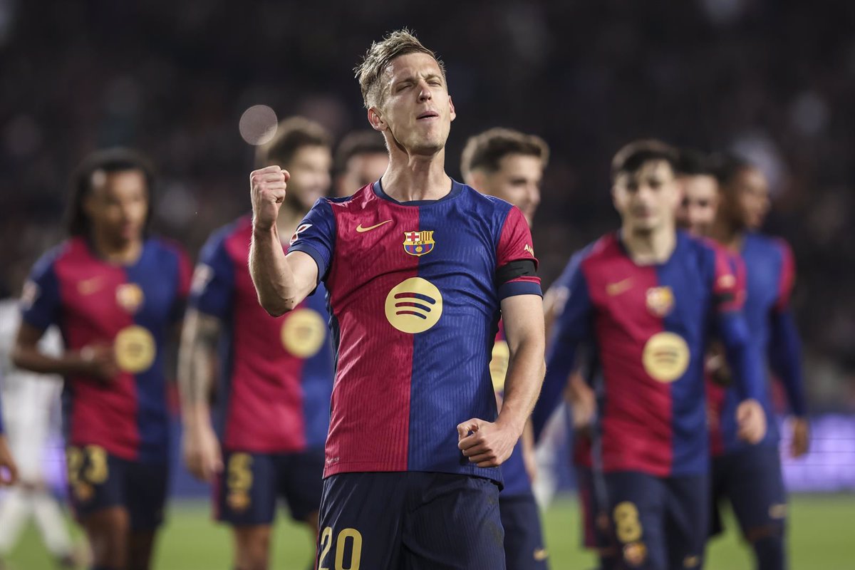 Hansi Flick lleva a todos, incluido Dani Olmo, a Dortmund.