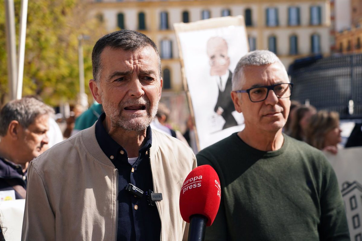 IU Defiende Aranceles Recíprocos Contra el 'Matón Trump': Sumar Exige Respuesta Efectiva y Podemos Critica al Gobierno
