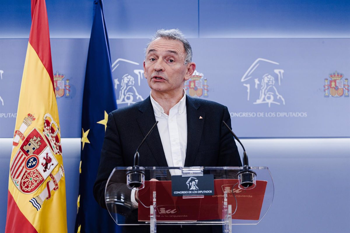 IU Instiga a Sumar a Evaluar su Rol en el Gobierno y No Descarta Posible Ruptura
