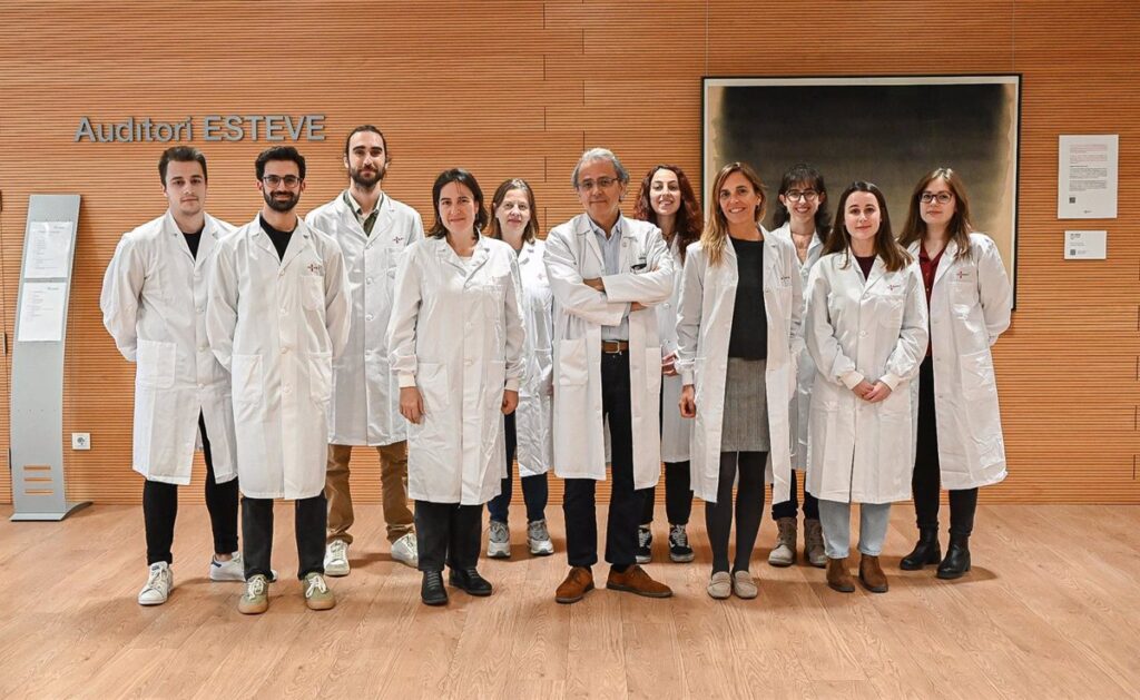 Identifican mecanismos moleculares que iluminan la respuesta a la inmunoterapia en el cáncer de hígado.