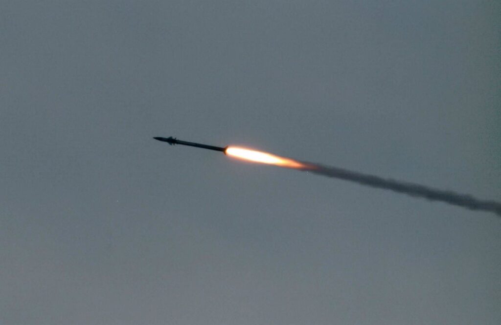 Israel Intercepta Dos Misiles Lanzados desde la Franja de Gaza: Detalles y Reacciones