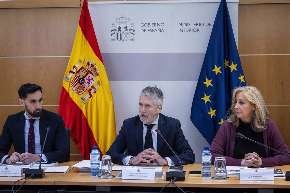 Marlaska Levanta la Emergencia Nacional en Madrid y Extremadura Tras Reunión con Gobiernos Regionales
