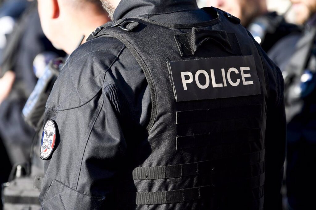 Más de 20 Detenidos por Ataques a Prisiones en Francia: Detalles y Consecuencias