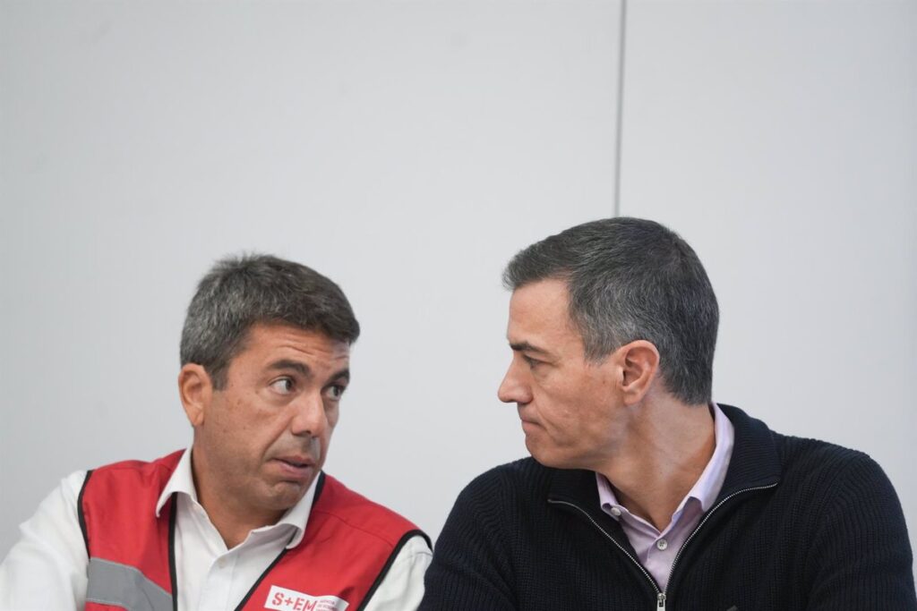 Mazón solicita a Sánchez una reunión urgente en València para coordinar la reconstrucción tras el DANA