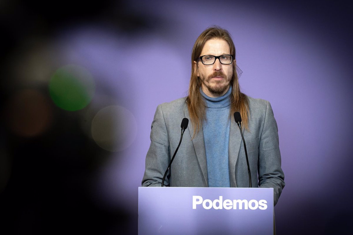 Montero Busca Alianzas con Opositores al Gobierno: Ignorando a Sumar en su Estrategia de Lanzamiento