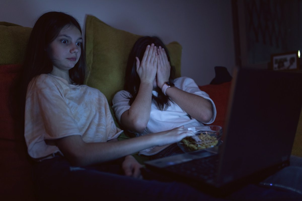 Pornografía o padres: la decisión de enfrentar el silencio