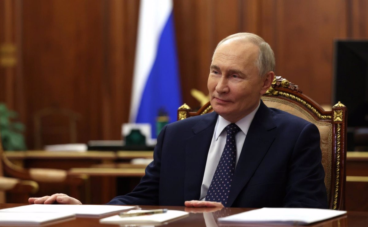 Rusia Restaura Canales de Comunicación con EE. UU.: Oportunidad para Diálogo Directo entre Putin y Trump