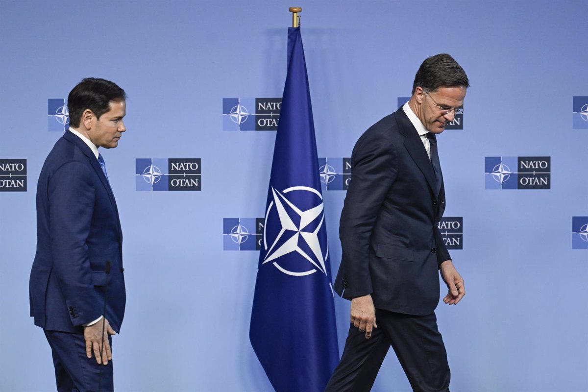 Rutte Viaja a EE. UU. para Reunión con Rubio y Hegseth en Medio de Incertidumbres sobre Negociaciones con Rusia