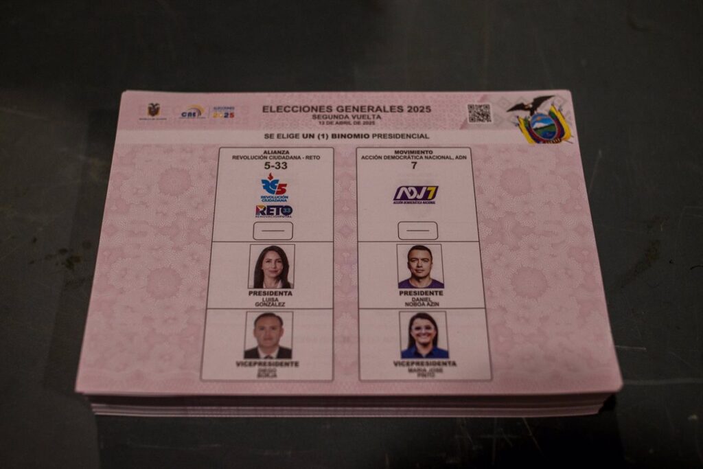 Segunda Vuelta de las Elecciones Presidenciales en Ecuador: ¡Abren las Urnas!
