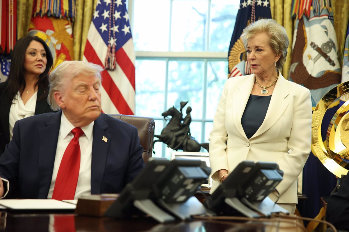 Trump Demandando Transparencia Sobre Fondos Extranjeros en Universidades de EE. UU.