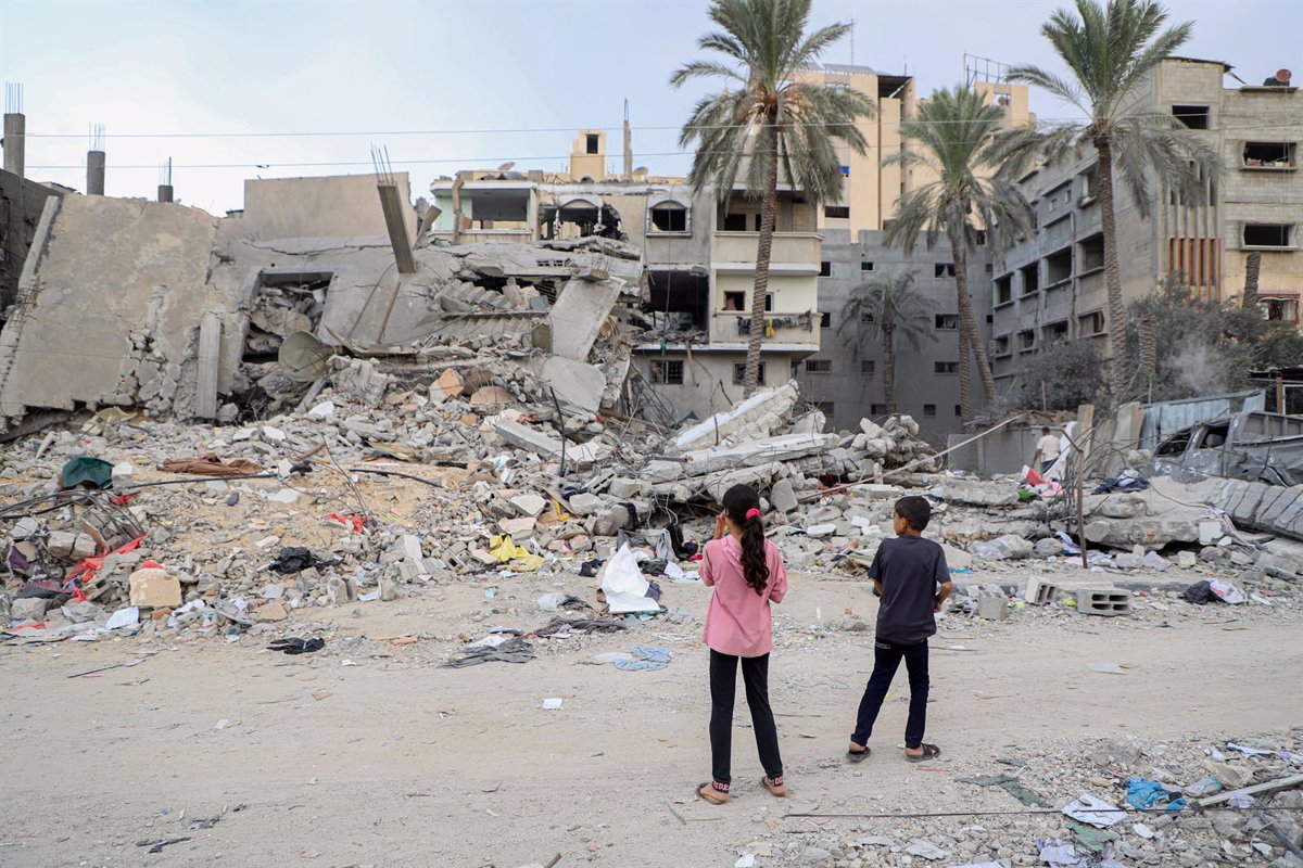 UNICEF Reporta Más de 320 Niños Muertos en la Franja de Gaza por Ataques Israelíes en Solo Diez Días