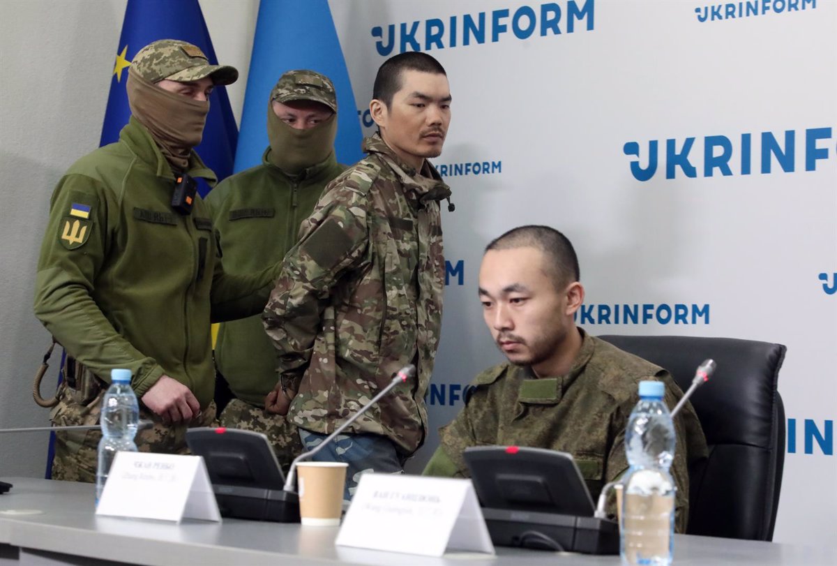 Ucrania Confirma Negociaciones con China sobre Ciudadanos Aprehendidos en Donetsk