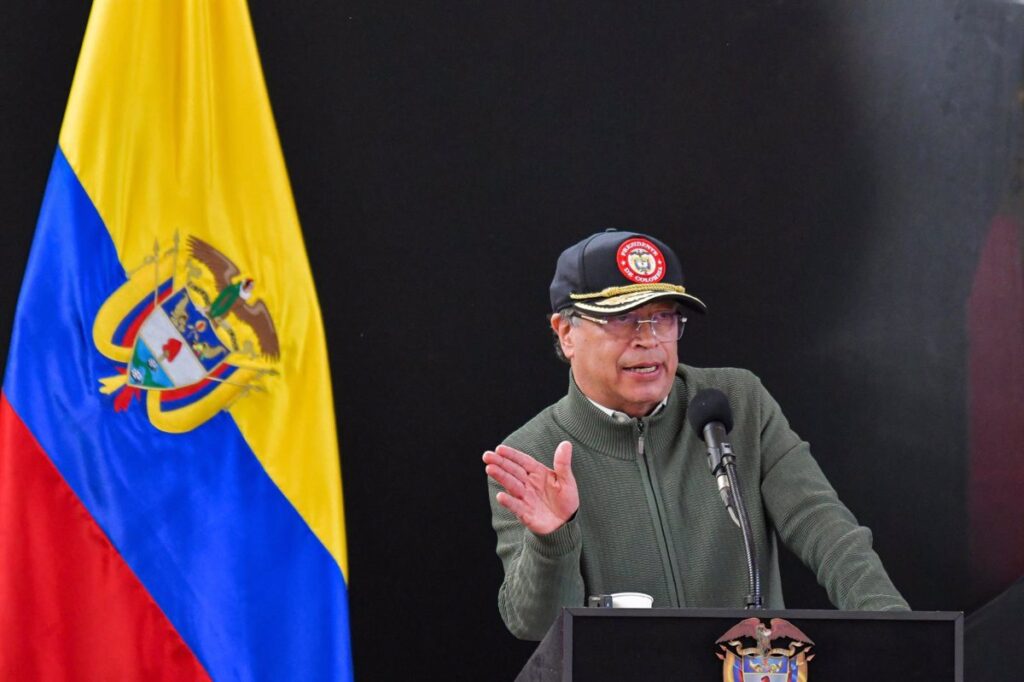Vacunación Obligatoria contra la Fiebre Amarilla: Petro Anuncia Inmunización para Toda la Población en 2 Meses