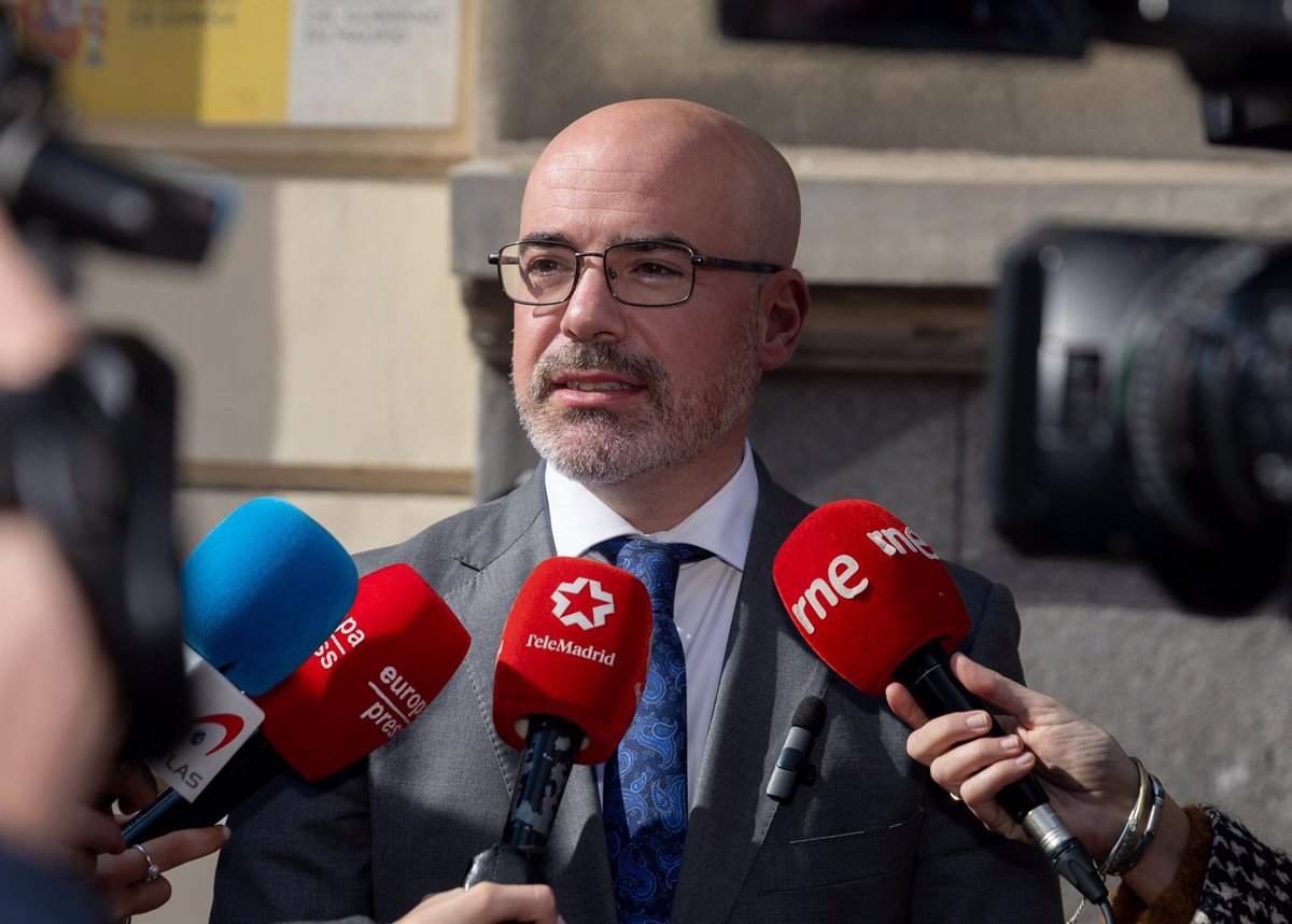 14 de mayo: El delegado del Gobierno en Madrid citado como investigado en el caso Begoña Gómez