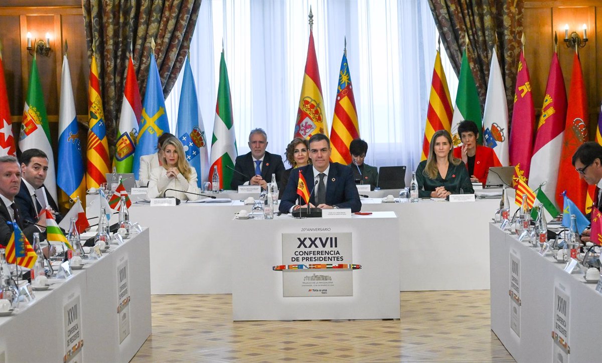 Conferencia de Presidentes en Barcelona: Enfoque en Vivienda y Formación Profesional Universitaria