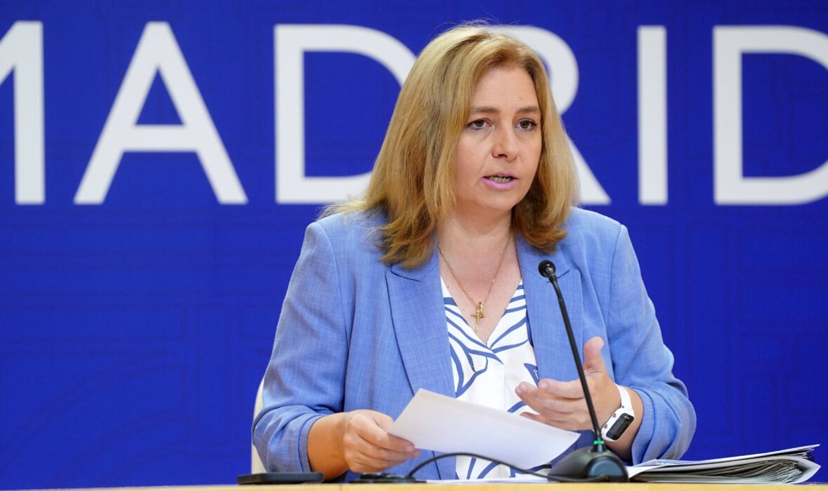 El Gobierno de Almeida espera el regreso del director de la Policía de su baja médica para pronunciarse