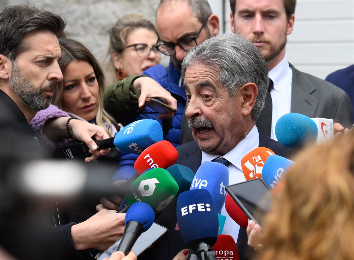 "El Rey Emérito Demandará a Revilla en los Juzgados de Madrid Tras la Fallida Conciliación" - Mejorando SEO y Claridad.