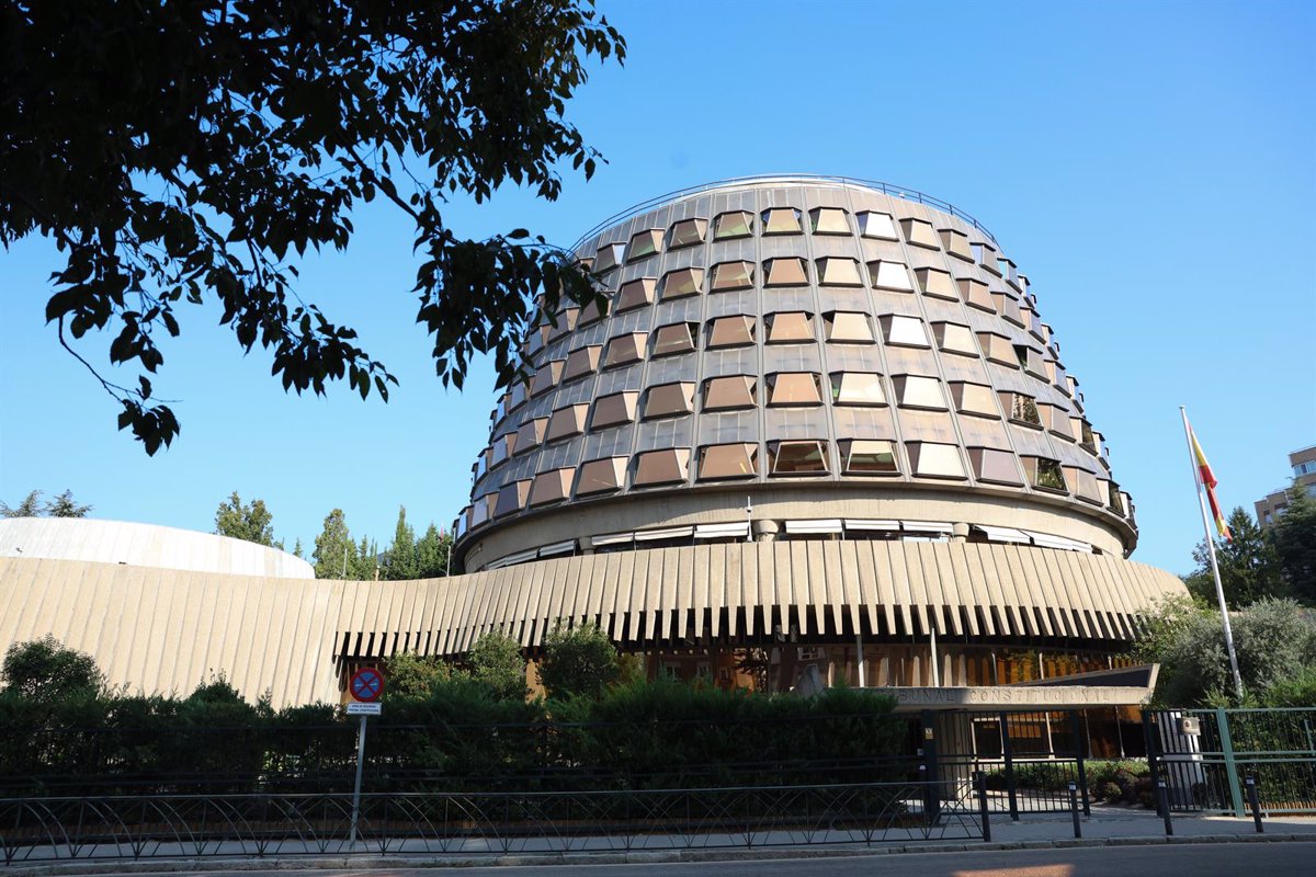 El TC Desestima Recursos del PP y Mantiene Apartamiento de Macías en Asuntos de Amnistía